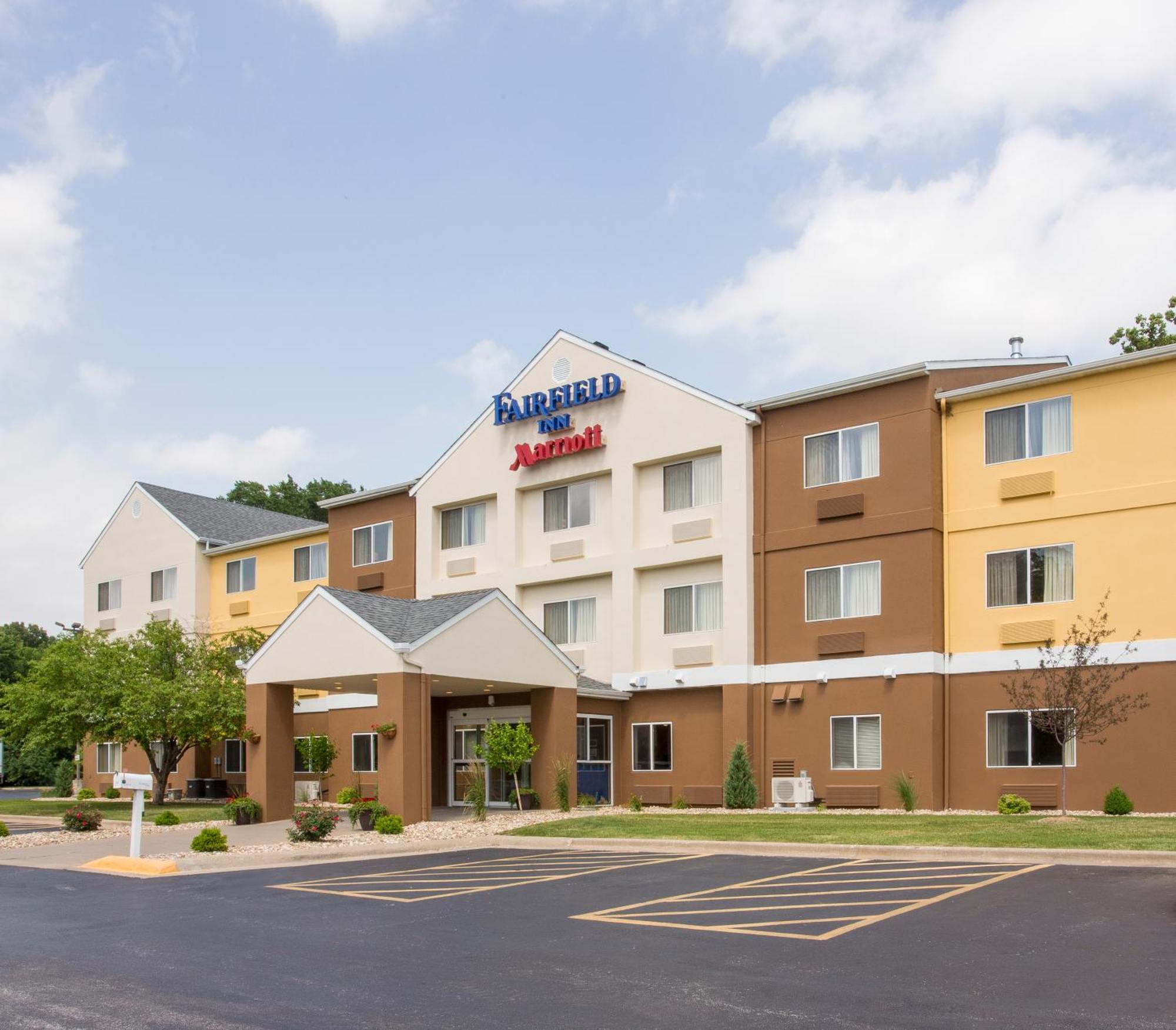 Fairfield Inn & Suites By Marriott Quincy Esterno foto