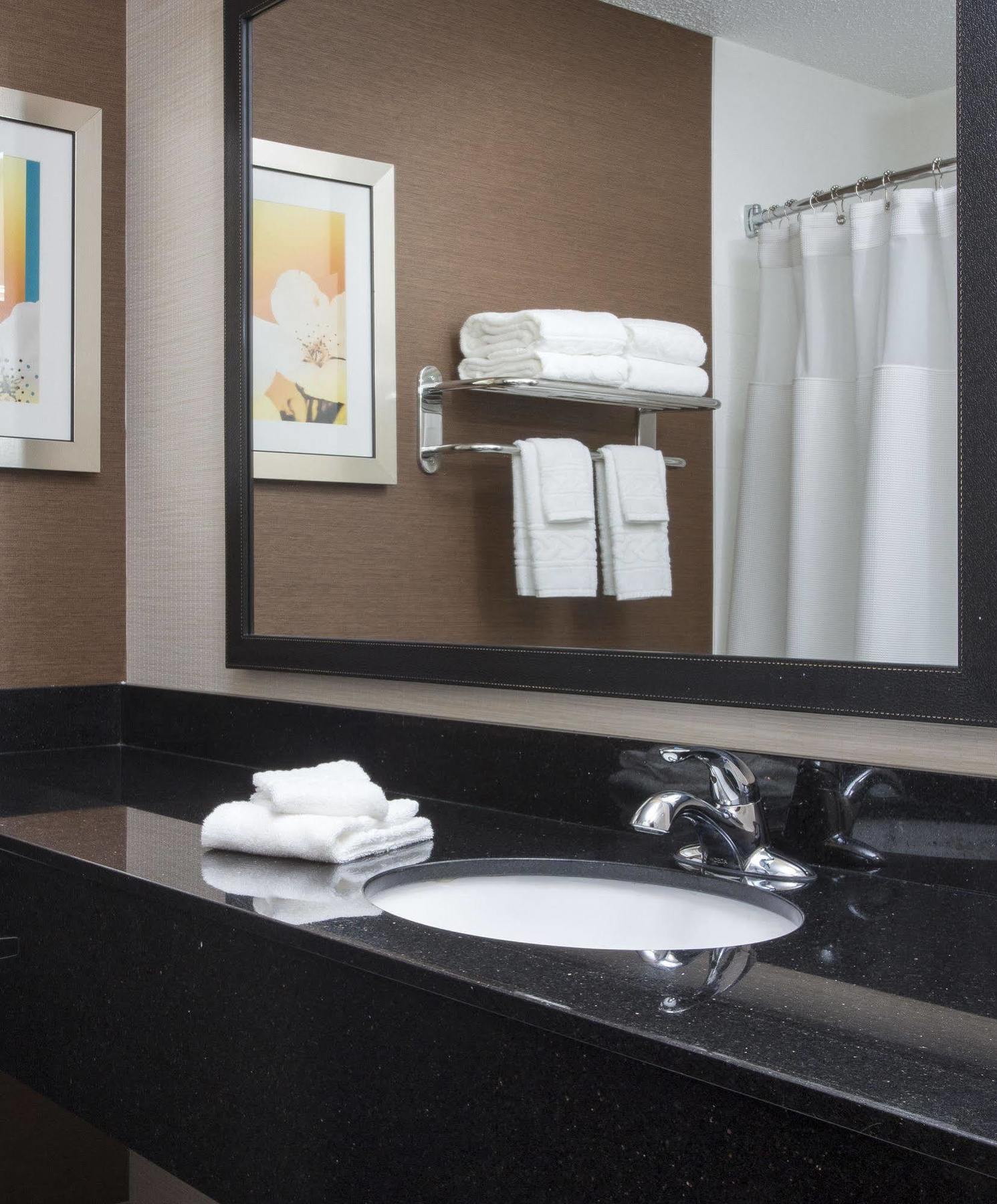 Fairfield Inn & Suites By Marriott Quincy Esterno foto